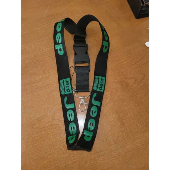 Jeep Lanyard – Green Key Holder with Metal Clip | Car Keychain Strap (One Size) - Picture 3 of 6